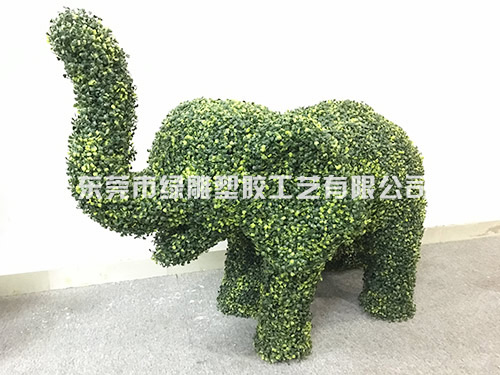 绿雕仿真植物小象